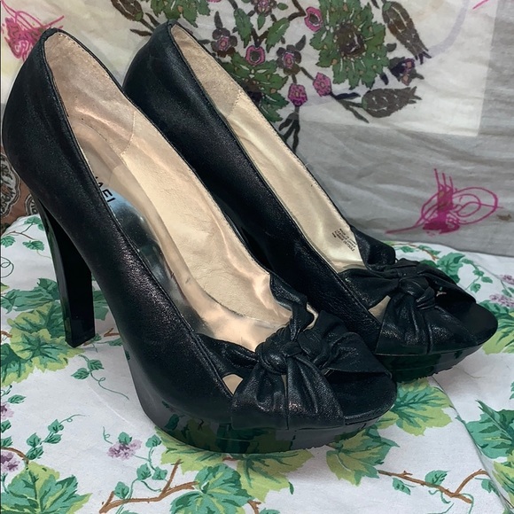 Michael Michael Kors stelleto Peakaboo shoes 10